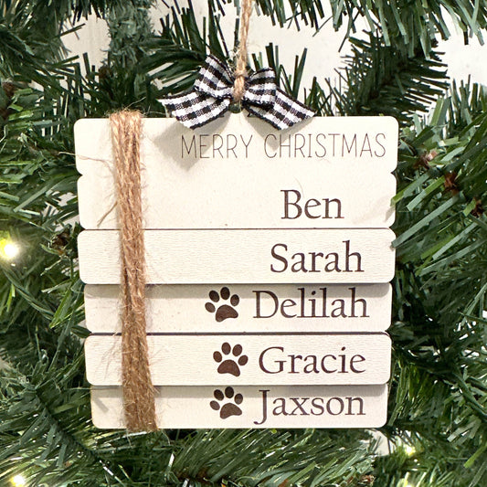 Personalized Family Ornament With Pets – Custom Names & Paw Prints