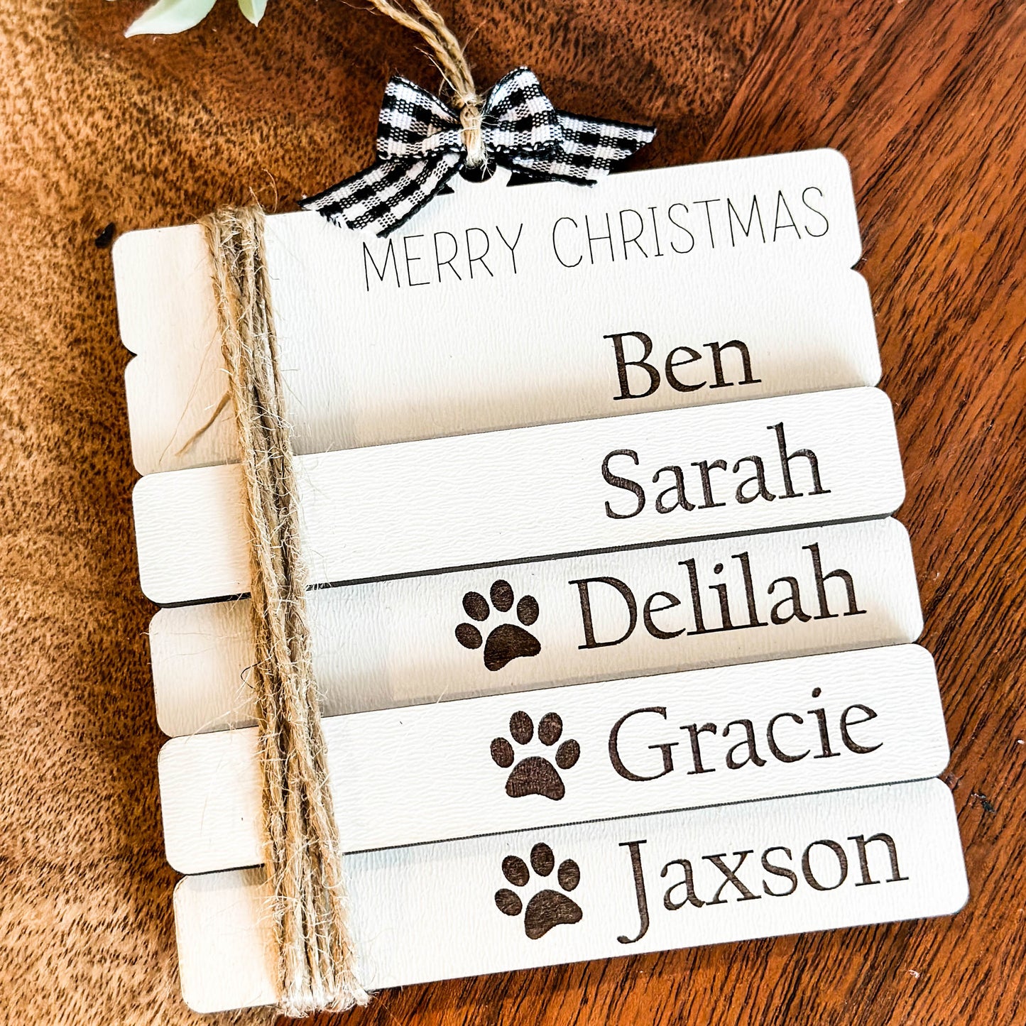Personalized Family Ornament With Pets – Custom Names & Paw Prints