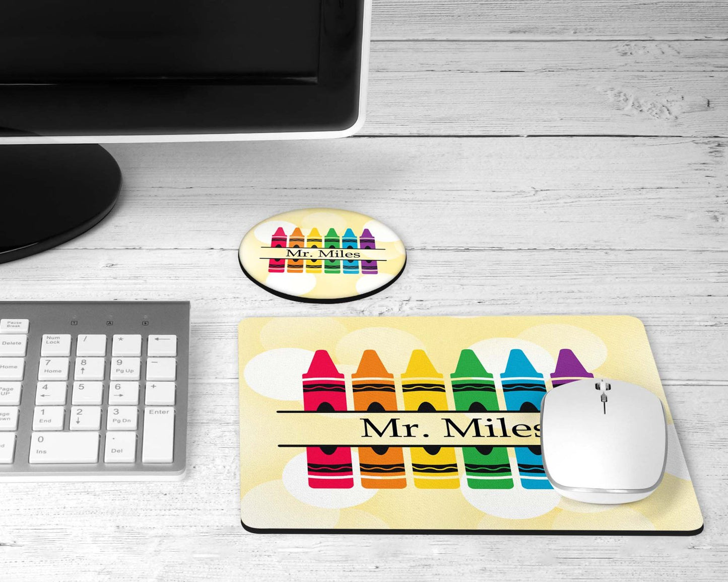 Teacher crayon desk set yellow