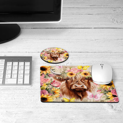 Highland cow desk set on a desk