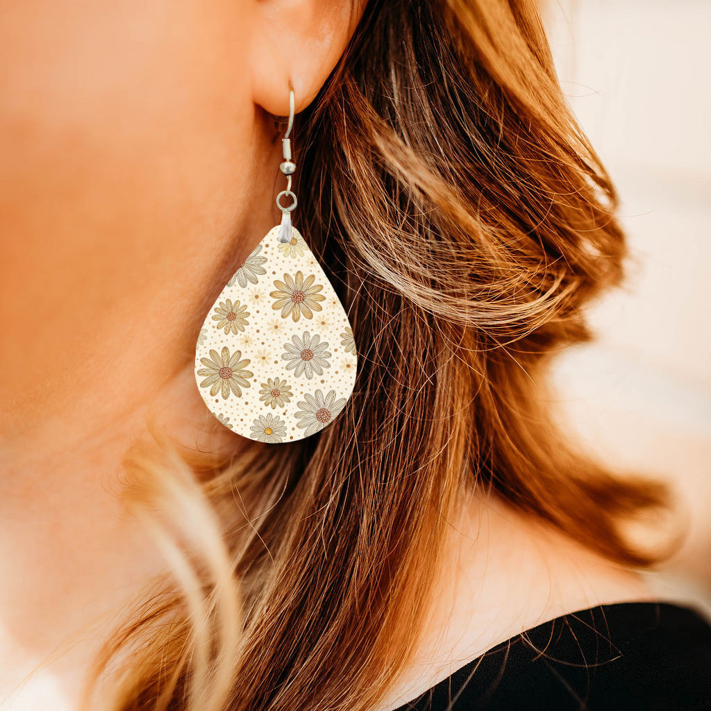 Beige Daisy Floral Teardrop Earrings – Lightweight, Hypoallergenic