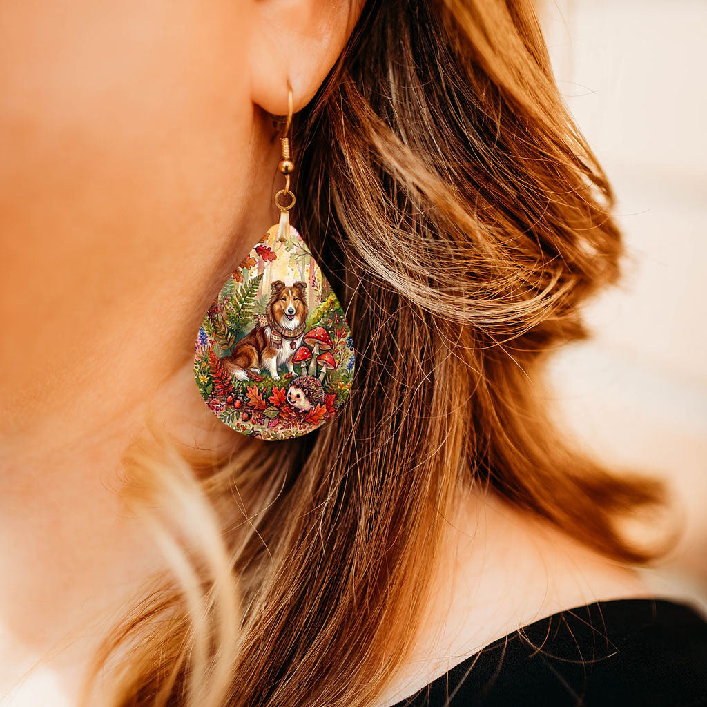 Model wearing collie woodland teardrop earrings