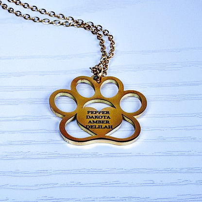 Personalized Engraved Paw Print Necklace – Custom Pet Name Jewelry in Gold or Silver Stainless Steel