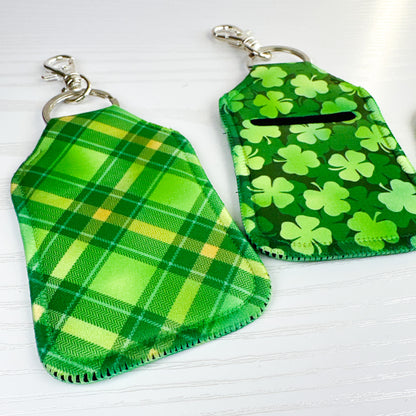 St Patrick’s Day Hand Sanitizer Holder Keychain – Shamrock Neoprene Holder with Keyring