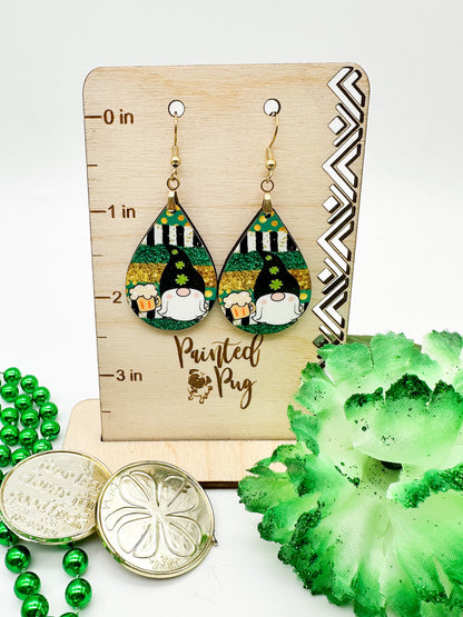 St. Patrick’s Day Gnome Teardrop Earrings – Green Leprechaun Beer Dangle Earrings