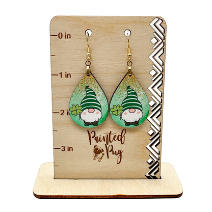 St Patrick’s Day Gnome Teardrop Earrings – Green Shamrock Gnome Dangle Earrings