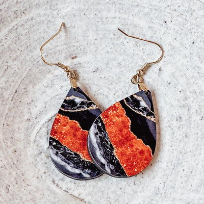 Black and Orange Earrings Set – 4 Pairs, Bold and Stylish Accessory for Fall and Halloween