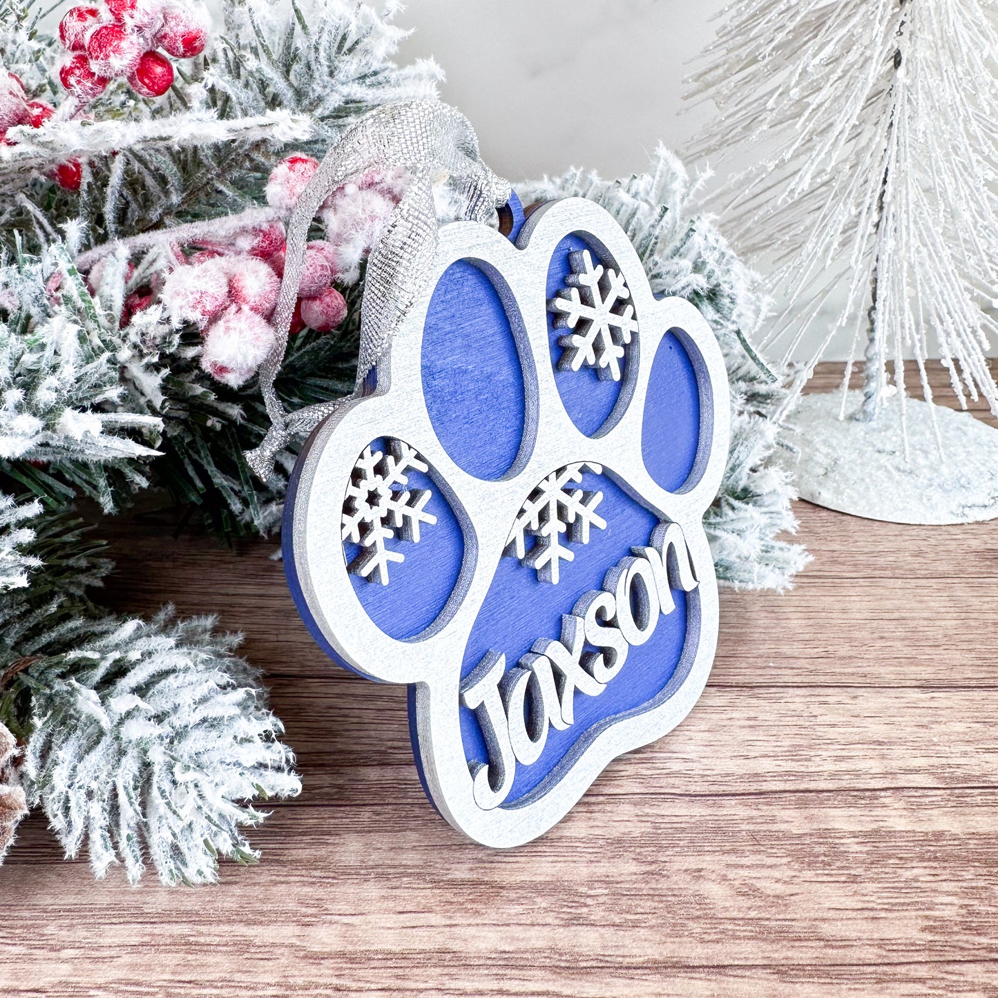 Personalized Paw Print Ornament – Custom Pet Name Christmas Gift