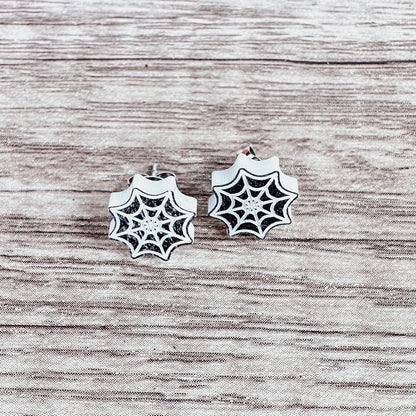 Spider Web Shaped Fall Halloween Stud Earrings – Perfect Festive Accessory for Spooky Style
